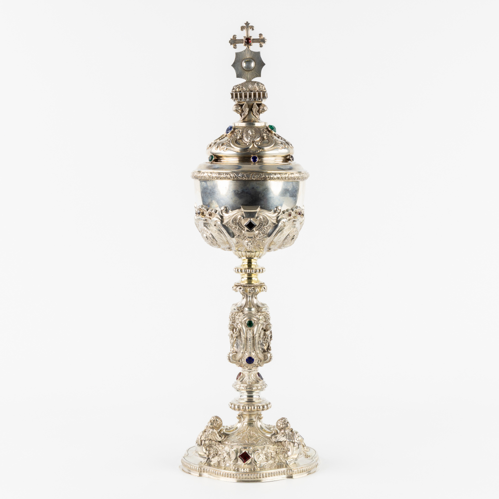 Flanders auctions Staand